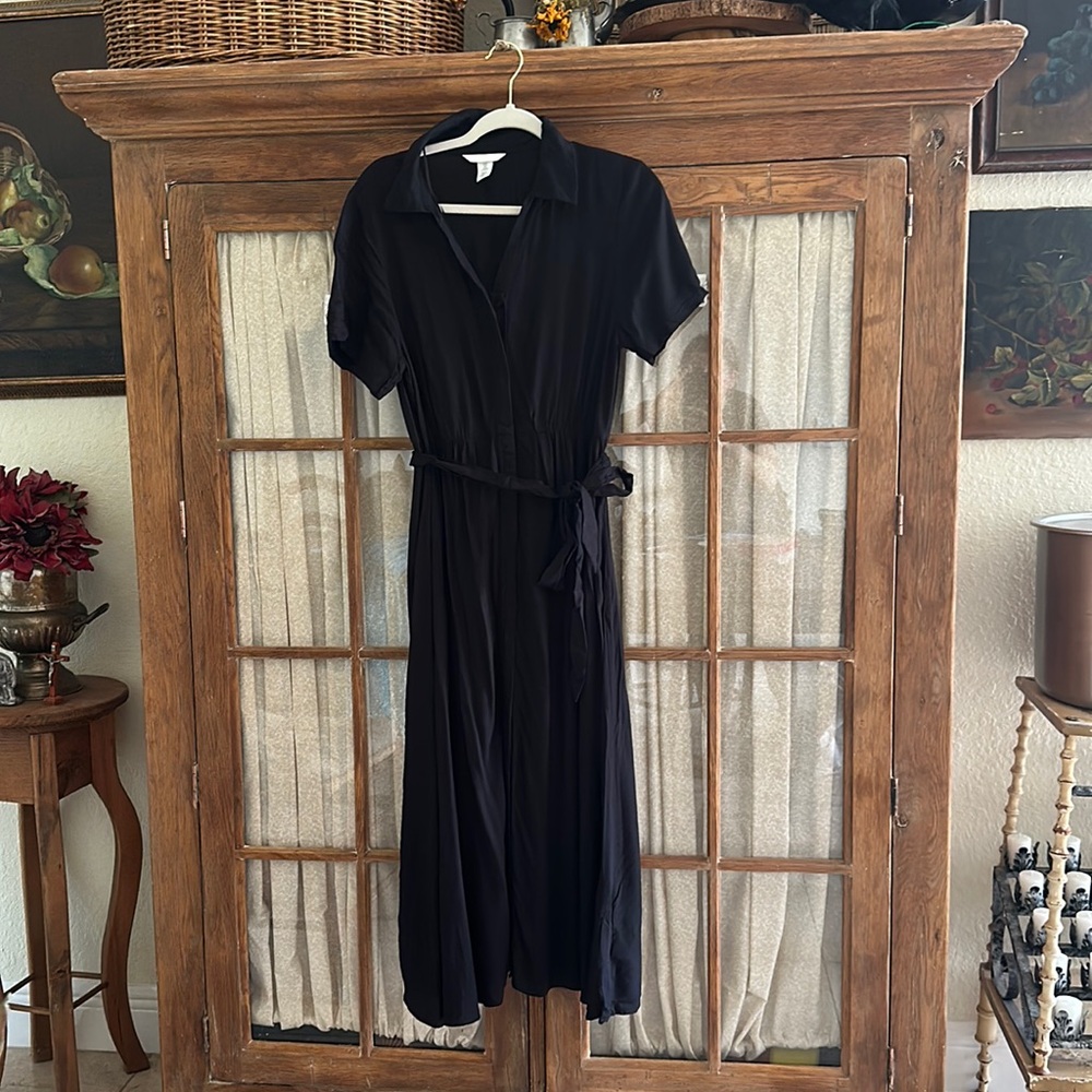 H&m maxi, button-down collared dress